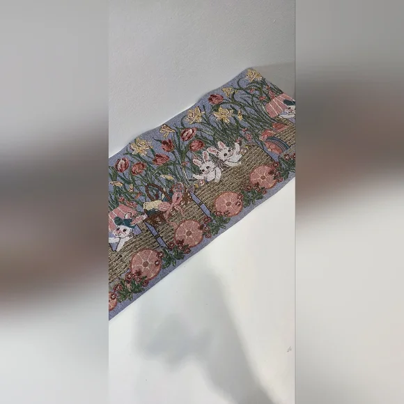 Vintage Long Easter Table Runner 11 1/2 W X 70L - Picture 3 of 4